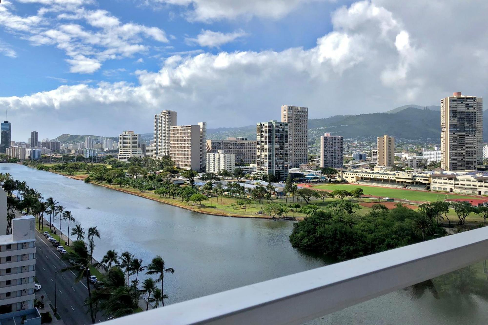 Island Colony Suites Honolulu Pokoj fotografie