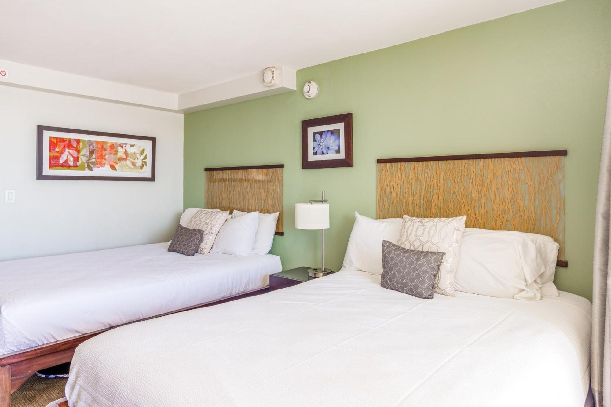 Island Colony Suites Honolulu Pokoj fotografie